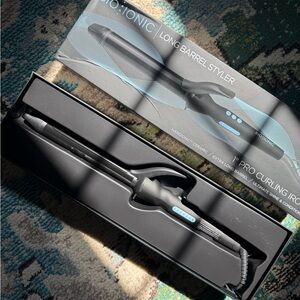 Bio Ionic 1" Pro Curling Iron - Black with Teal Accents